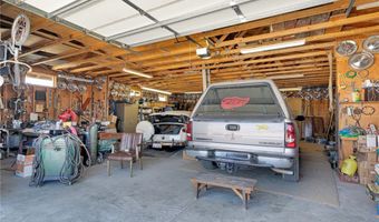 15515 Chole Rd, Apple Valley, CA 92307