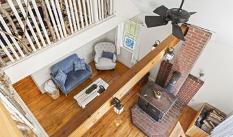 11 Old County Rd, Appleton, ME 04862