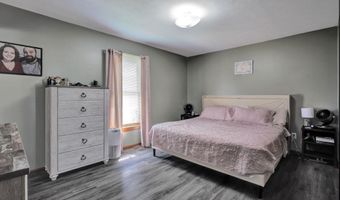 481 N Cleveland St, Bloomfield, IN 47424