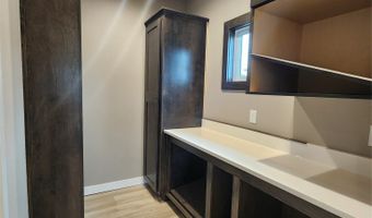 3306 SE Bannister Dr, Ankeny, IA 50021