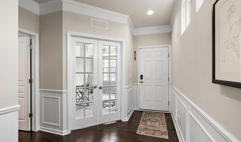 18918 Denali Cir, Northville, MI 48168