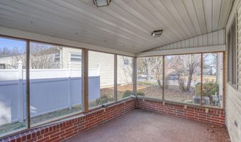 605 COLUMBIA Ave, Dover, DE 19904