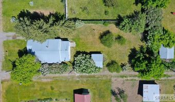 161 N 9th St, Ashton, ID 83420