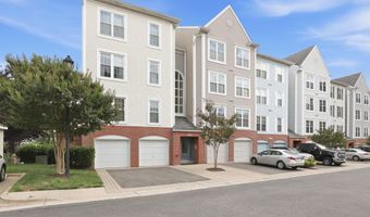 277 S PICKETT St 302, Alexandria, VA 22304