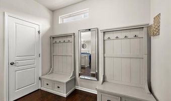 18918 Denali Cir, Northville, MI 48168