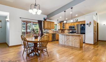 93 Landmark Dr, Belgrade, MT 59714