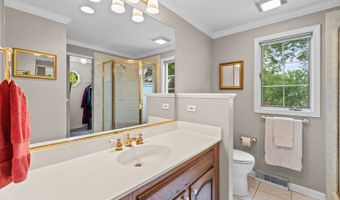 1533 N Belmont Ave, Arlington Heights, IL 60004