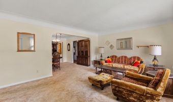 822 Croswell, Adrian, MI 49221