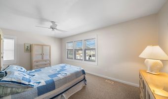 45 W 19th St, Avalon, NJ 08202