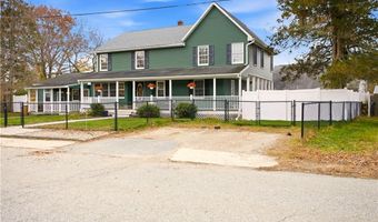 580 Old Main St, Coventry, RI 02816