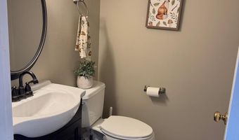 20691 SOUTHWIND Ter, Ashburn, VA 20147