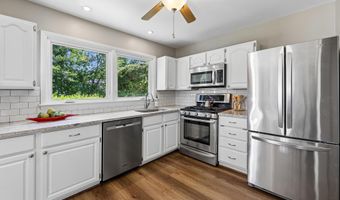 5616 ASHFIELD Rd, Alexandria, VA 22315