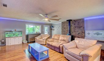 609 Meadow Cir, Beebe, AR 72012