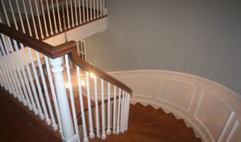 1325 S STATE St 202, Dover, DE 19901