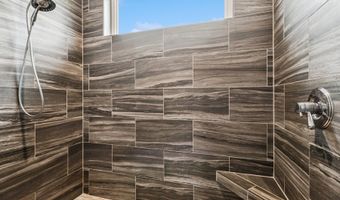 1836 Falcon Dr, Polk City, IA 50226