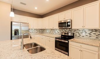3943 E Hampton Cir, Alva, FL 33920