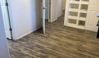 3915 4TH St NW, Albuquerque, NM 87107