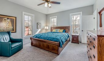 510 Hiscock St, Ann Arbor, MI 48103