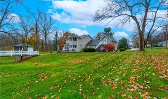 521 S Lake St, Amherst, OH 44001