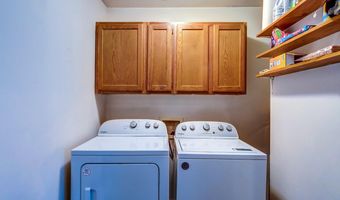 121 White Pine Rd, Beattyville, KY 41311