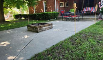 315 N Main St, Allegan, MI 49010