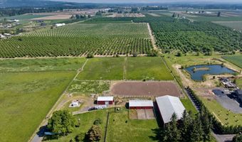 10093 Wiseacre Ln, Aurora, OR 97002