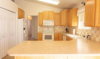 723 Raindrop Dr, Chubbuck, ID 83202