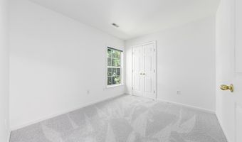 2032 S LANGLEY St, Arlington, VA 22204