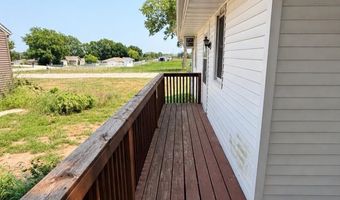 820 S 1st St, Albion, NE 68620