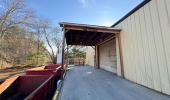 10 Denlar Dr, Chester, CT 06412
