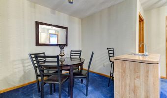 9 University Pl, Amsterdam, NY 12010