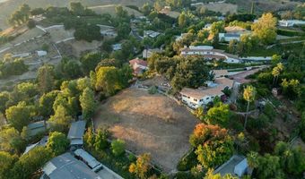 53 Foothill Dr, Agoura Hills, CA 91301