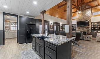 375 PEBBLE BEACH Rd, Ashville, AL 35953