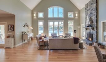 11 Clark Island Rd, Amherst, NH 03031