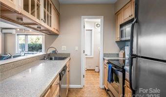 79 Horizon Hill Rd, Asheville, NC 28804