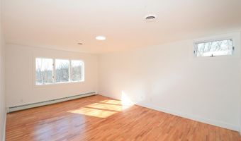 7 Kile Ct, Airmont, NY 10952