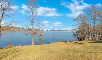 5740 S Lakeshore Dr, Shreveport, LA 71119