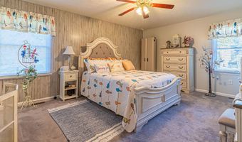 19230 Sterling Dr, Abingdon, VA 24211