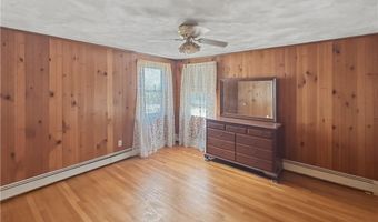 28 City View Pkwy, Johnston, RI 02919