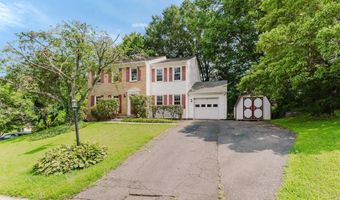 9103 BRAMBLE Pl, Annandale, VA 22003