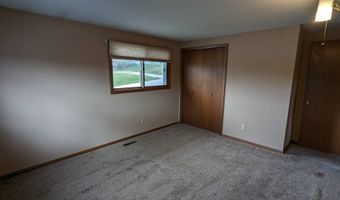 904 Guthrie St, Adair, IA 50002