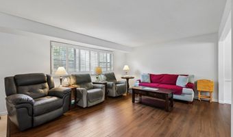 21 Deer Run Dr S, Barnegat, NJ 08005