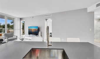 9821 E Bay Harbor Dr 302, Bay Harbor Islands, FL 33154