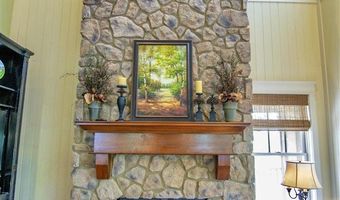 272 Eagle Point Dr, Austin, KY 42123