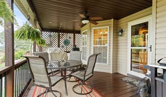 314 War Emblem Dr, Boiling Springs, SC 29316