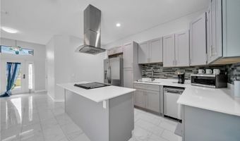 2021 Hines Ave, Alva, FL 33920