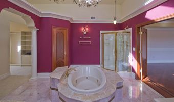 81 Potts Rd, Allentown, NJ 08501