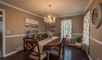 26 Columbia St, Amsterdam, NY 12010