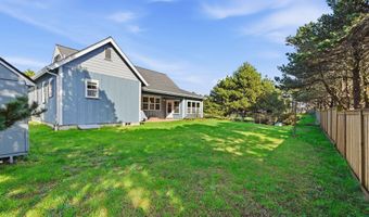 1027 SEABIRD Dr SW, Bandon, OR 97411