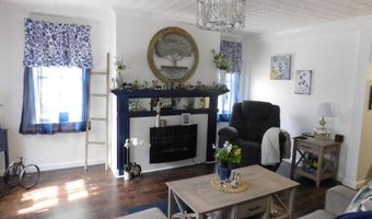 17 19 Boynton St, Bangor, ME 04401